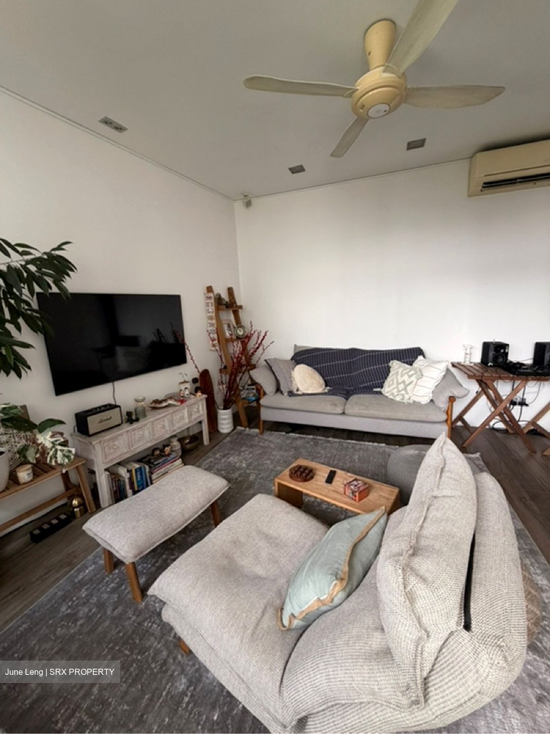 Mandarin Gardens (D15), Condominium #579108101